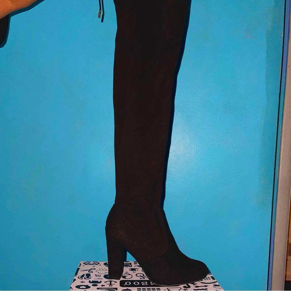 Thigh High Boots 🖤